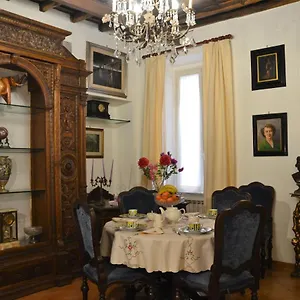 Domus Piazza Del Popolo Couette-café