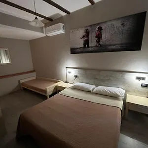https://hotel-pino.hotelitalianriviera.com