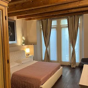 https://dimora-4-spade.hotelinveneto.com