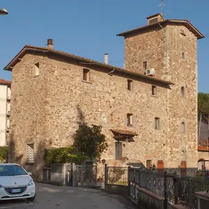 Little - Indipendente Nella Torre , Pontassieve Italien